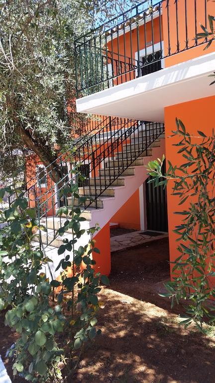 Sofia Apartments Mpoukaris Luaran gambar